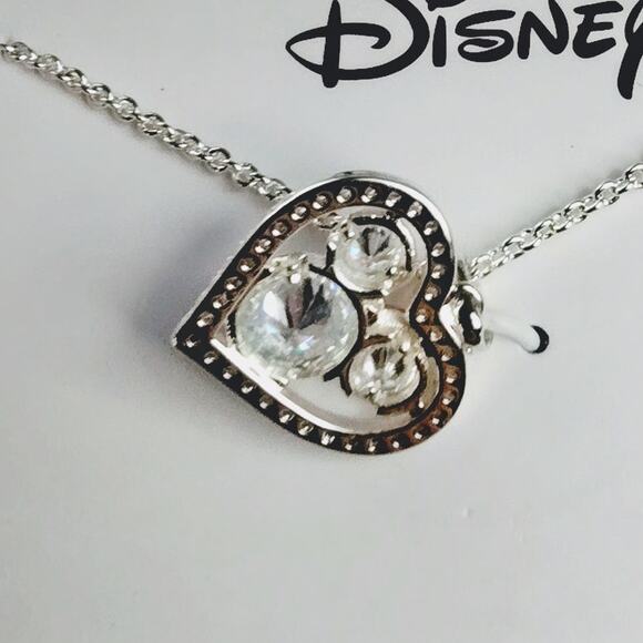 Disney Minnie Mouse Necklace Silver-Toned Heart NIP - Picture 7 of 8